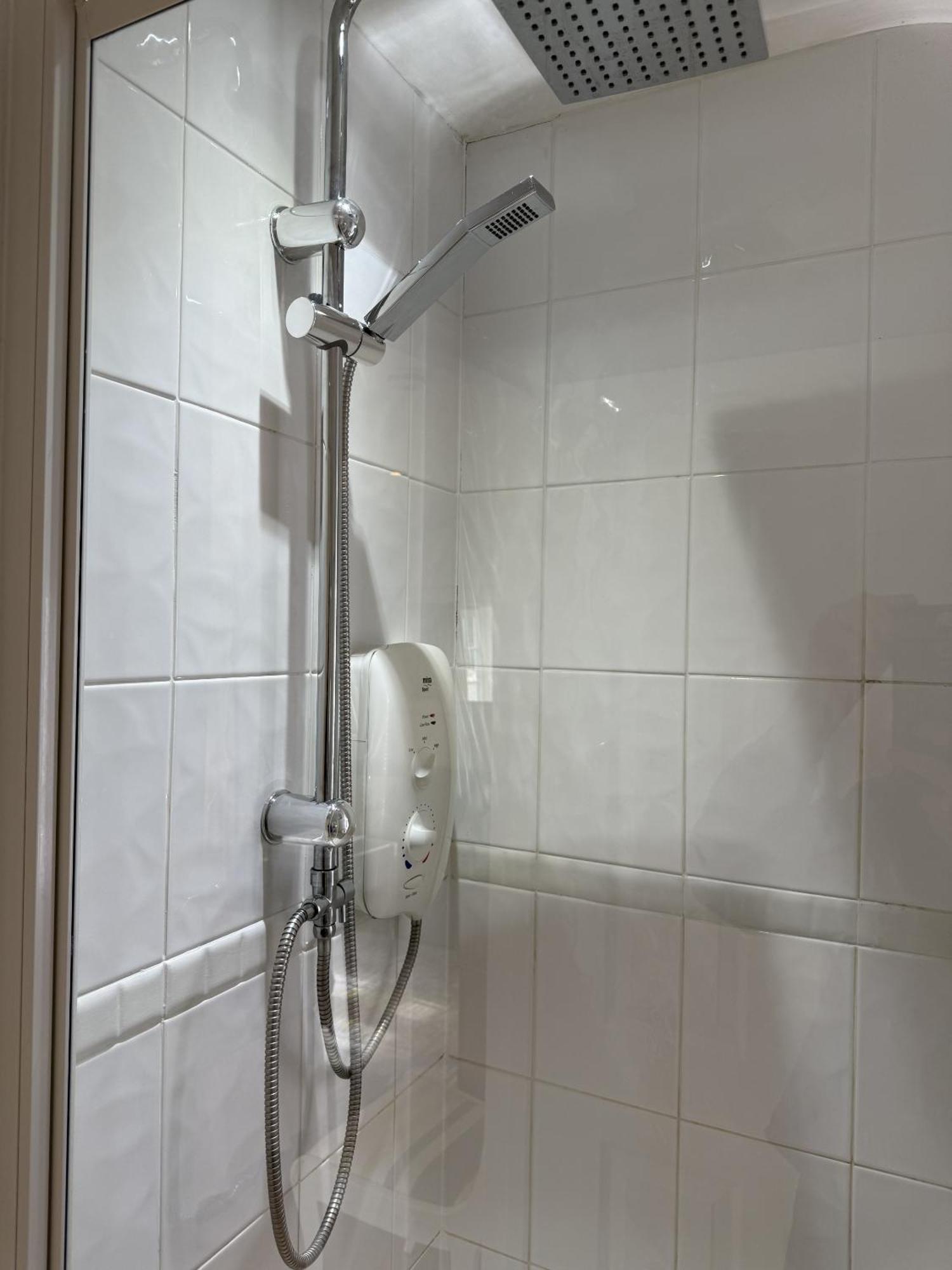 Private Entry Guesthouse Hideaway Hordle Εξωτερικό φωτογραφία